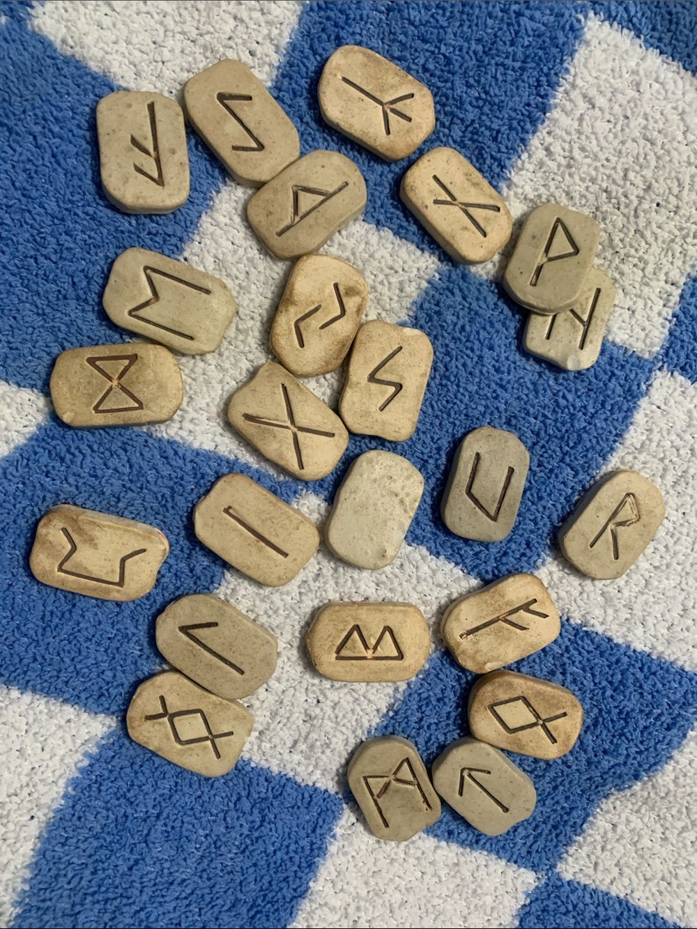Engraved Rune Stone Set - Beige Natural Stones. X